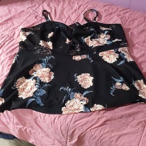 ✨3 FOR 20✨ Torrid Swim Top